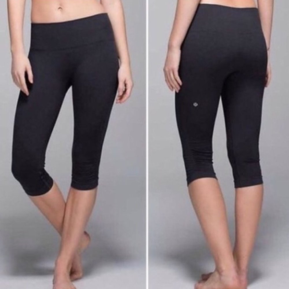 Lululemon Ebb and Flow Crop Charcoal Gray Size 4